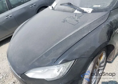 2016 Tesla Model S 60/70/75/85 из США, поврежденный, VIN 5YJSA1E1XGF124978